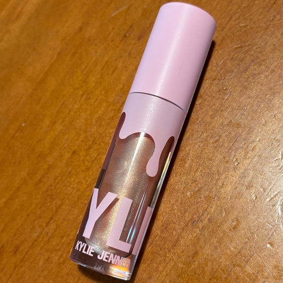 Kylie High Gloss Lip Gloss You Are The Sun - Picture 1 of 16